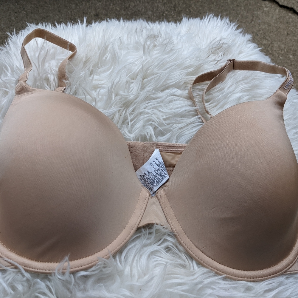 Calvin Klein Beige Tan Bra Size 36C EUC